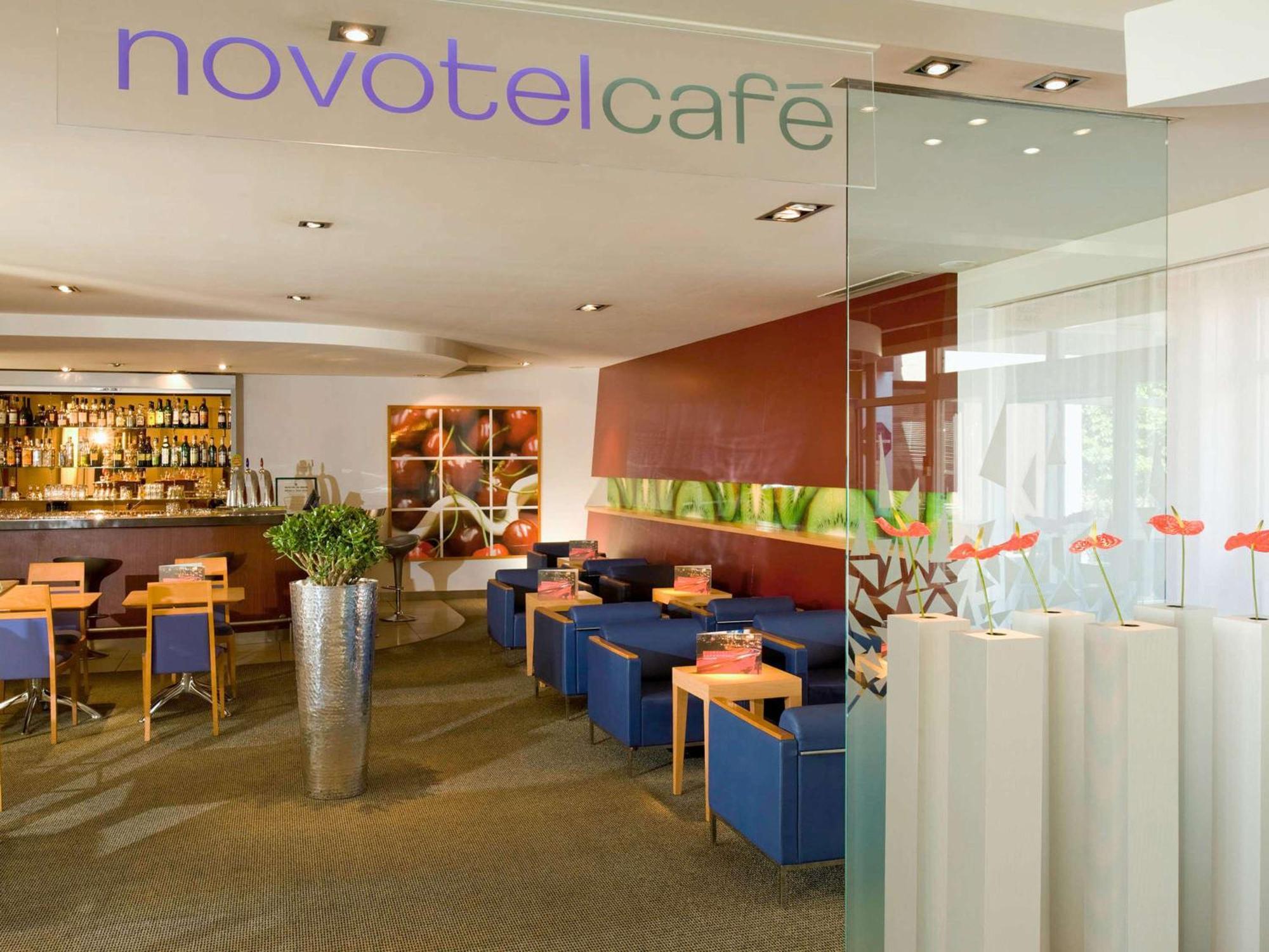 Novotel Grenoble Nord Voreppe Exterior photo
